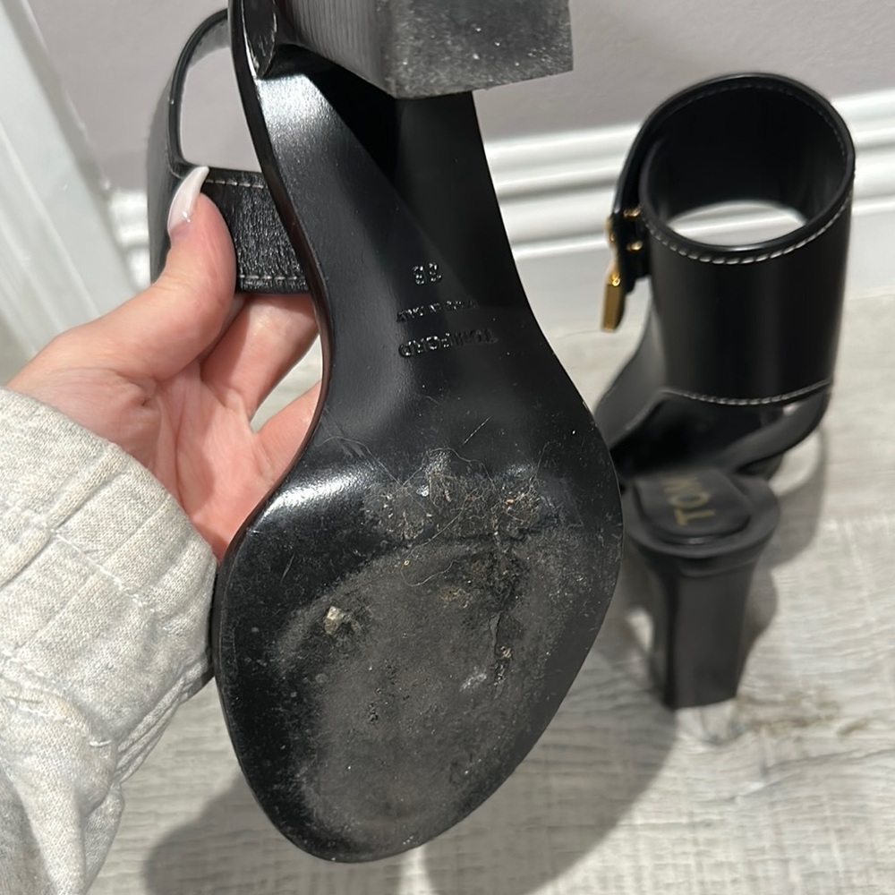 Tom Ford Black Heels with Chunky Heel and Ankle Strap - Picture 2 of 4